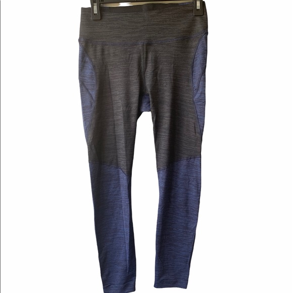 Outdoor Voices TechSweat Colorblock Gray Blue 3/4 Leggins Size M - Picture 6 of 10